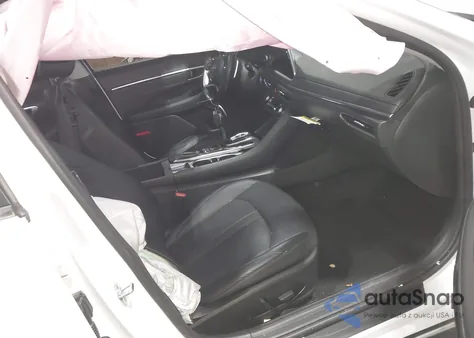 2021 Hyundai Sonata Limited из США, поврежденный, VIN 5NPEH4J23MH095314